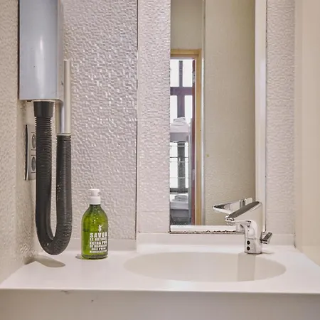 Hostel The Classic By 2go4 Grand Place Brussels